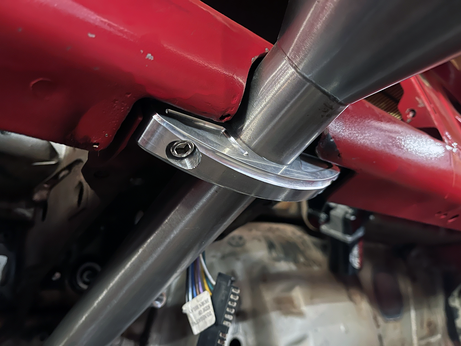 C10 Column Mount